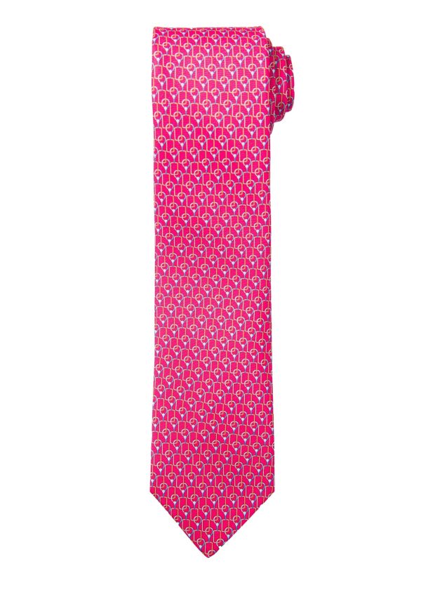 A classic men's silk tie with rounded link design in red.