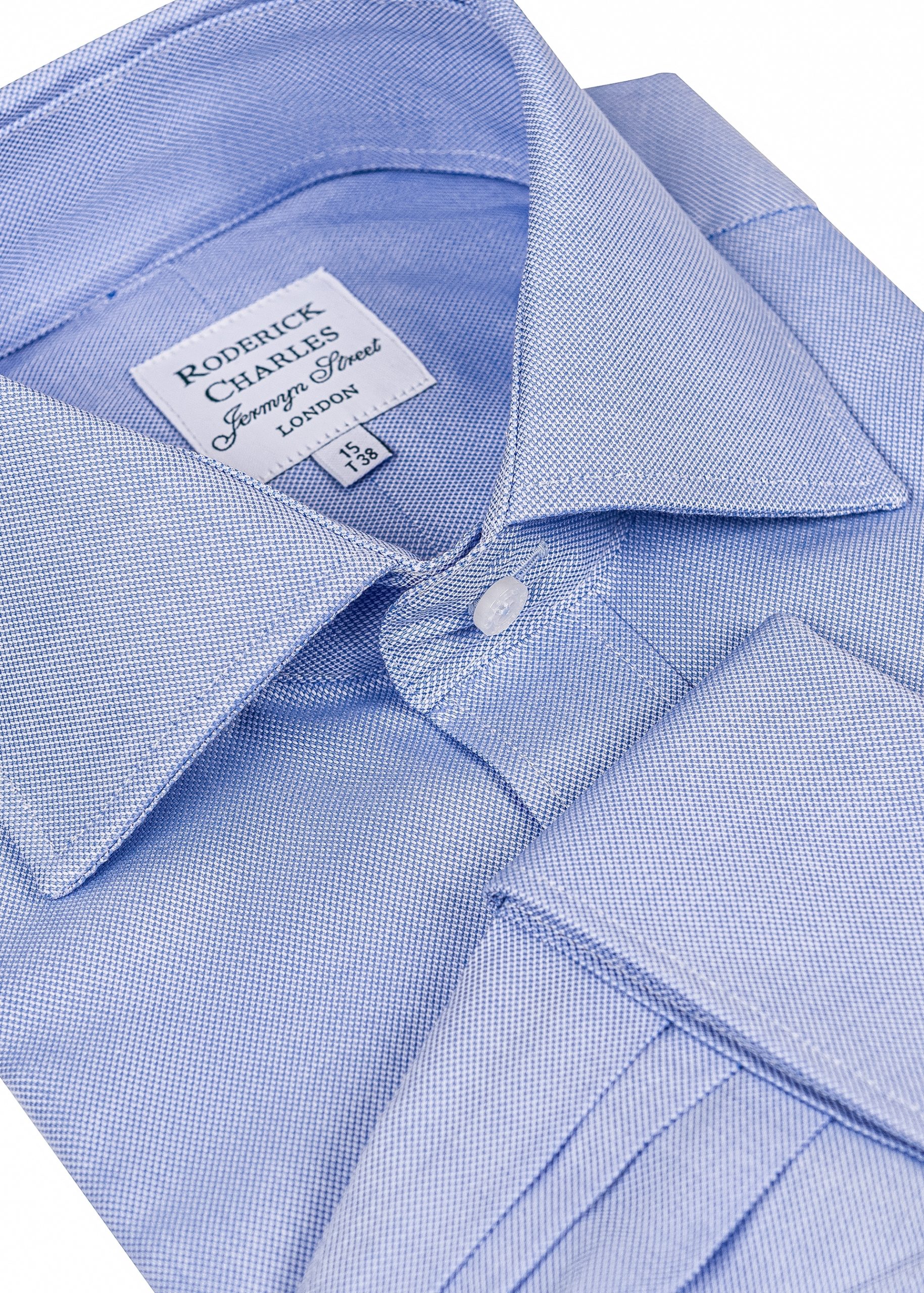 Semi cut away collar shirt in blue